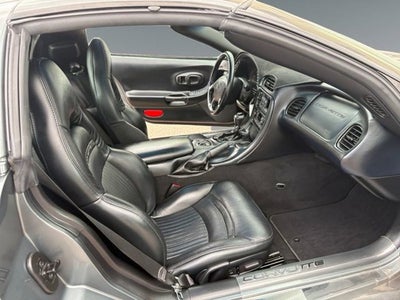2003 Chevrolet Corvette Base