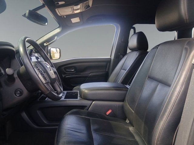 2019 Nissan Titan SL