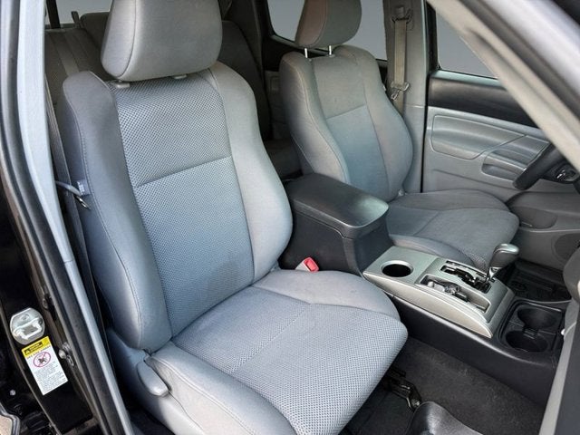 2013 Toyota Tacoma Base V6