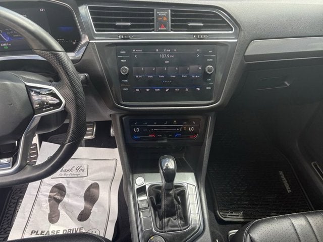 2022 Volkswagen Tiguan SE R-Line Black