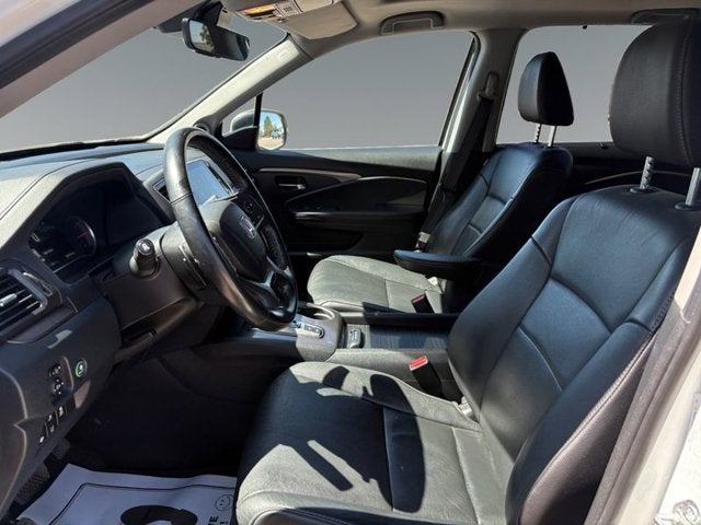 2021 Honda Pilot Black Edition