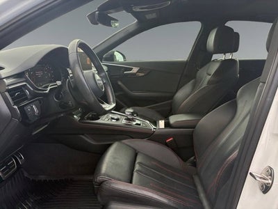 2019 Audi A4 Premium Plus